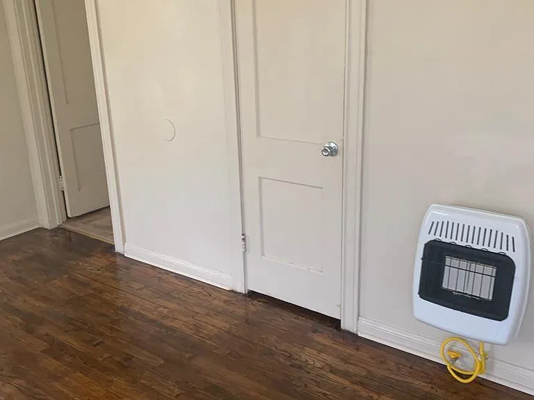 2535 Coast St #1 — Photo 9