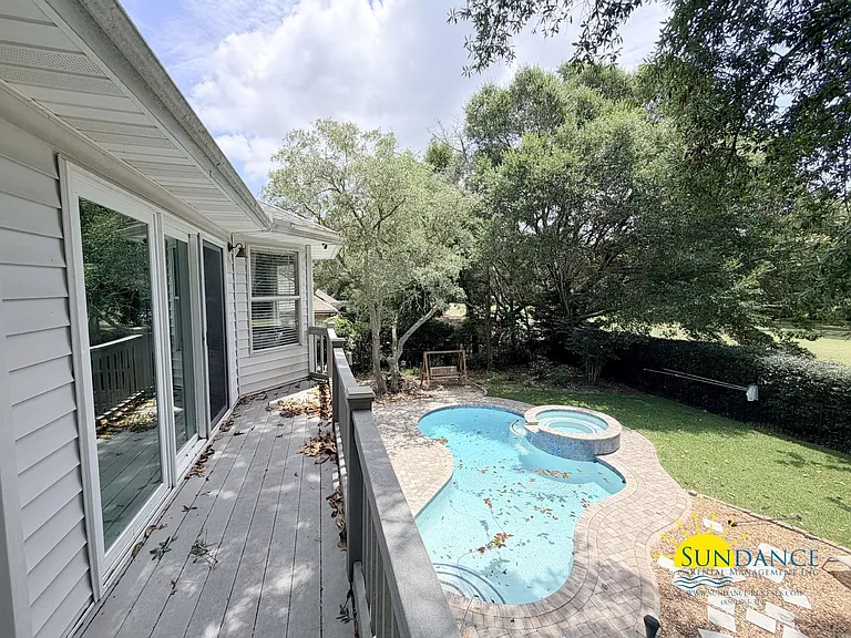 4412 Windrush Dr — Photo 10