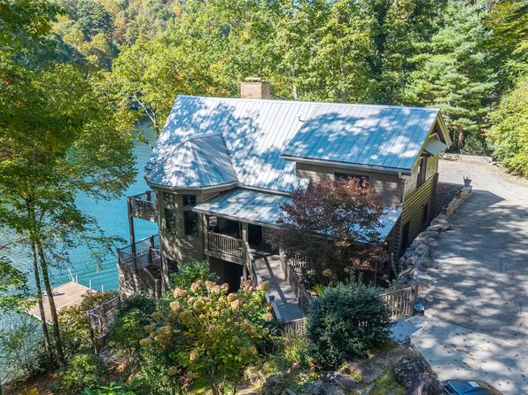 512 Sparkling Waters Drive, Glenville, NC 28736