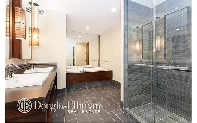 Rented by Douglas Elliman | media 28