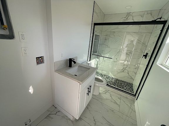 5th image of 2147 Calle Serena