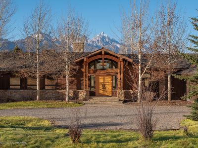 305 E Spruce Dr, Jackson, WY, 83001
