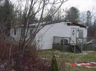 725 Overlea Rd, Bennington, VT 05201