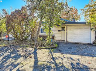 19005 Oatfield Rd, Gladstone, OR 97027