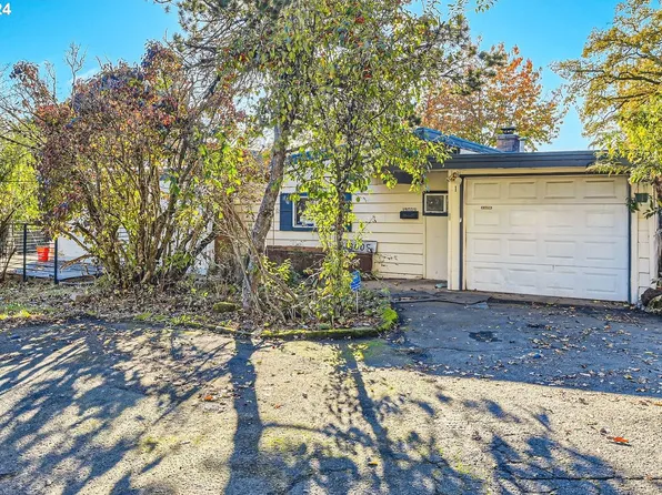 19005 Oatfield Rd, Gladstone, OR 97027