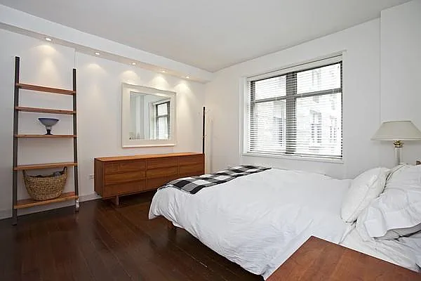 Rented by Elika Associates II, LLC | media 21
