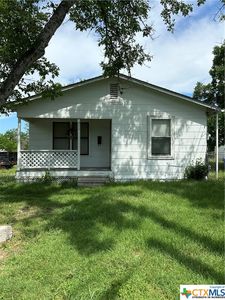 311 Nieman St, Yoakum, TX, 77995