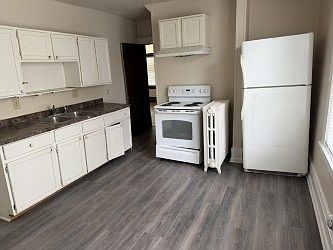 1st image of 927 Iglehart Ave #927