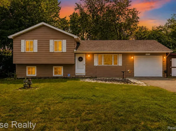 10215 W Frances Rd, Flushing, MI 48433