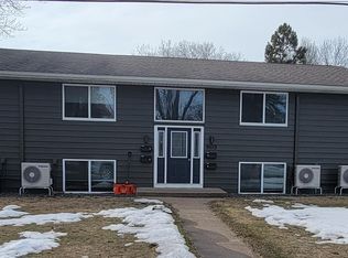 905 State St UNIT 1, River Falls, WI 54022
