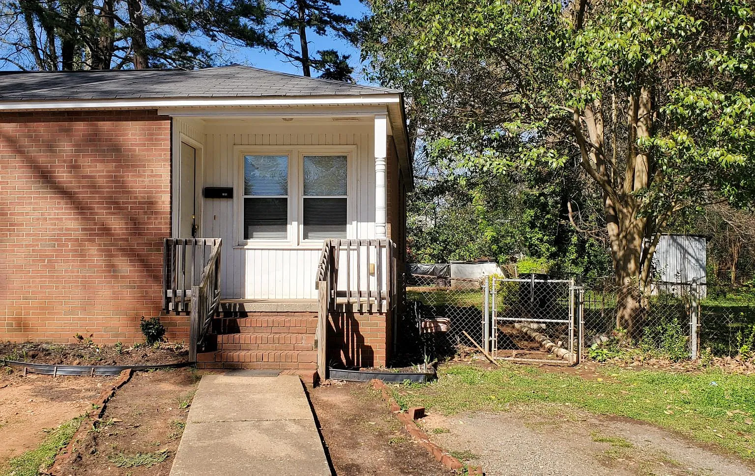 2 bed, 810 sqft, $1,400 — Photo 2