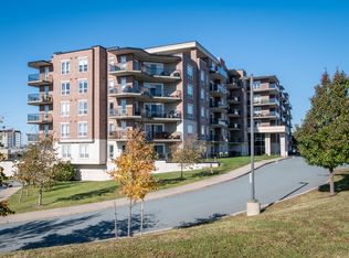 671 Larry Uteck Blvd, Halifax, NS B3M 0J6
