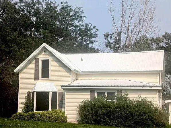 5595 S Ave, Cherokee, IA 51012