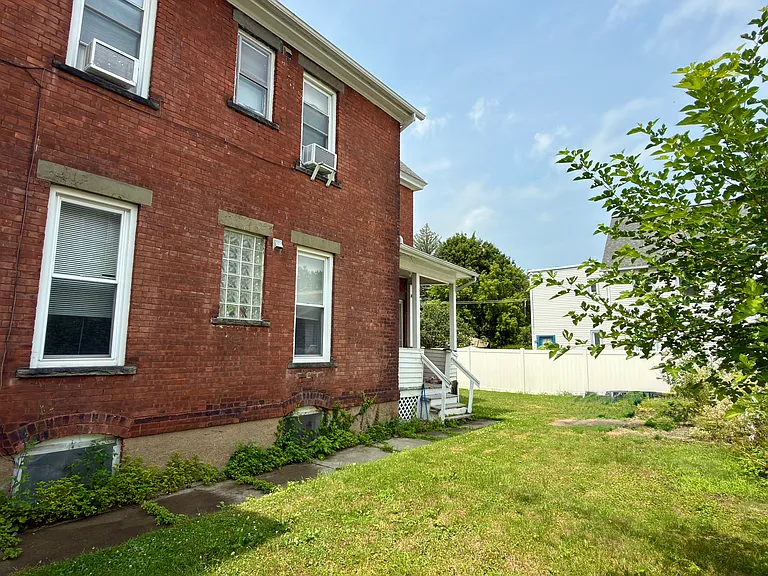 606 Broadway #1 — Photo 21
