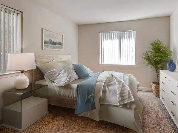 Gateway Gardens, 4203 58th Ave #4213-40, Bladensburg, MD 20710