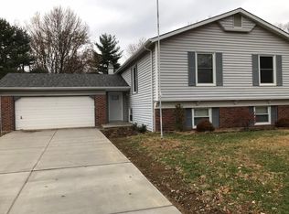 116 Mill Spring Ln, Saint Peters, MO 63376