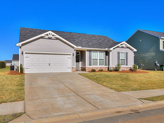 2nd image of 427 Bay Meadows Dr