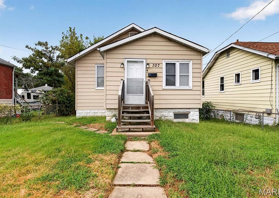 1st image of 307 Vida Ave