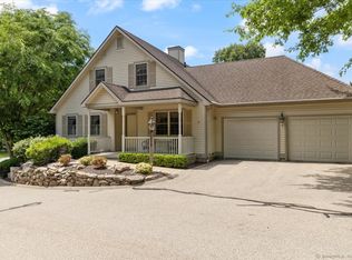 2 Mulberry Ln #2, Niantic, CT 06357