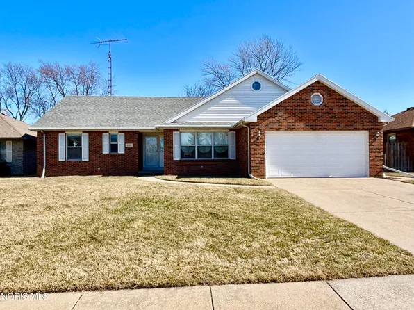 120 Luella Ave, Oregon, OH 43616