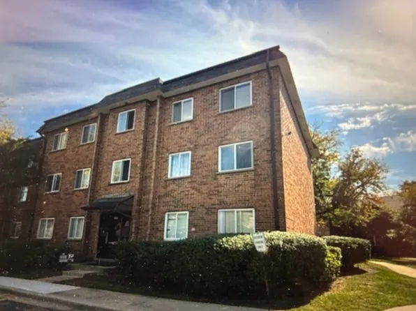 905 Casey Ct, Schaumburg, IL