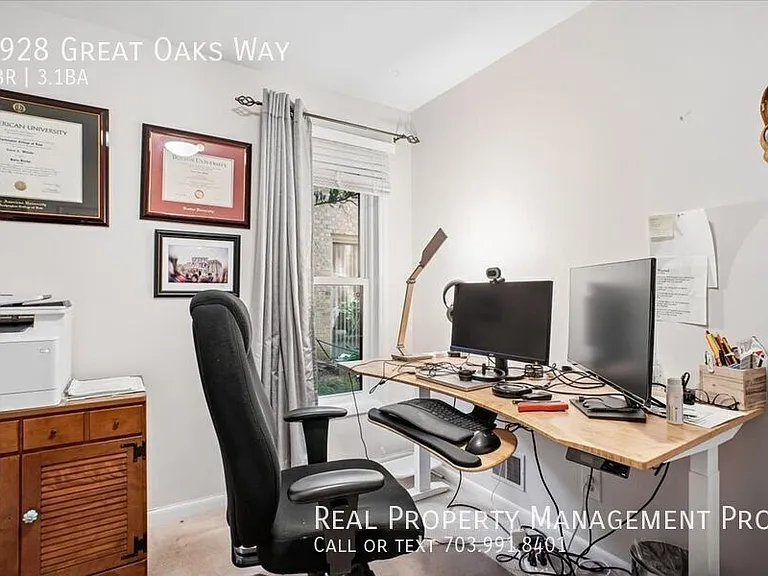 9928 Great Oaks Way — Photo 38