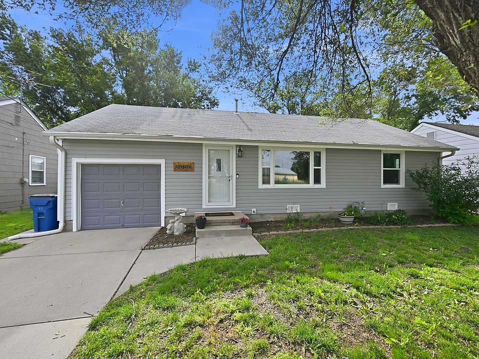 1st image of 3050 N Coolidge Ave