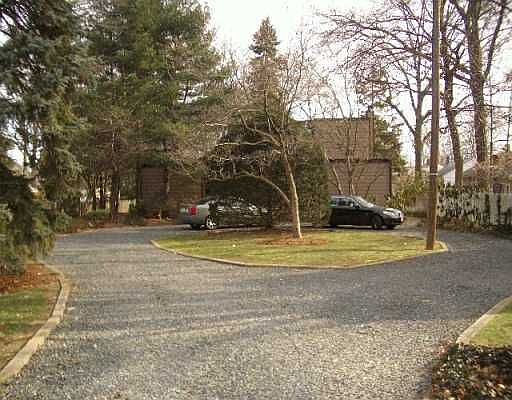 Crushed Stone Driveway