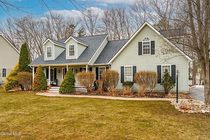 2nd image of 56 Cobble Hill Drive