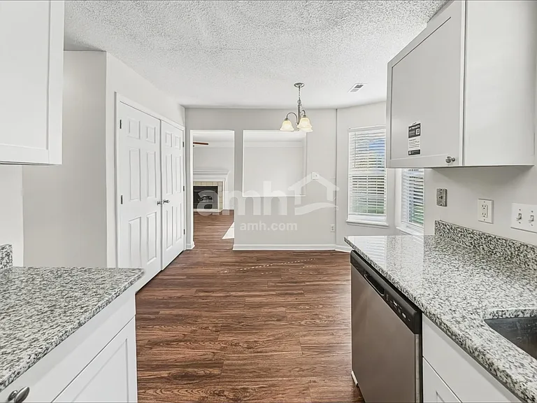 3688 SW Stonefield St — Photo 4