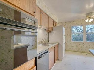 602 N Bend Rd, Baltimore, MD 21229