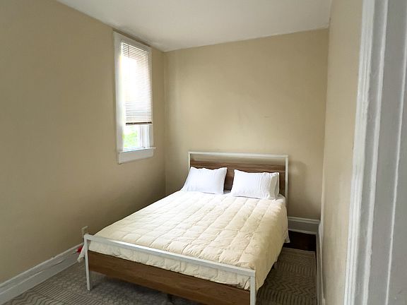 5th image of 616 Highland Ave APT 1