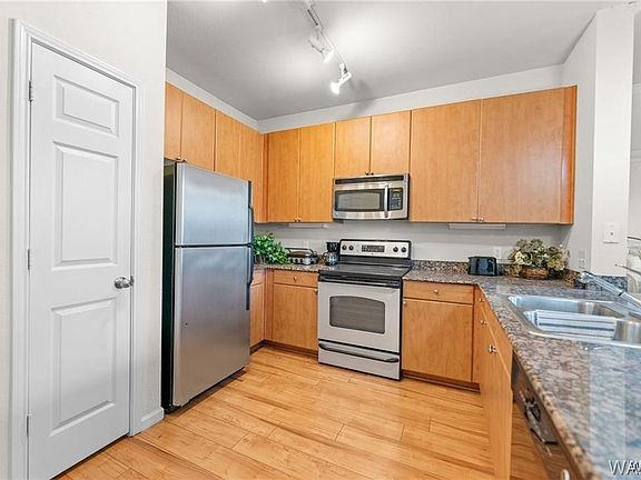 5th image of 1901 5th Ave E Unit 1325
