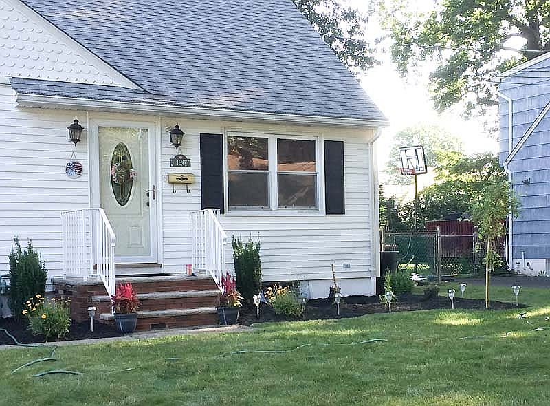 2nd image of 196 Garden Dr