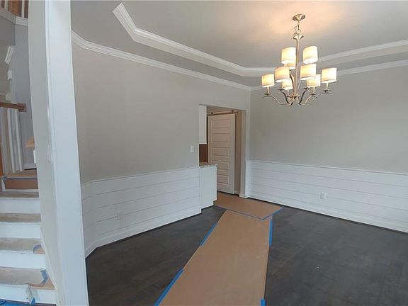Dining Room with Shiplap trim!