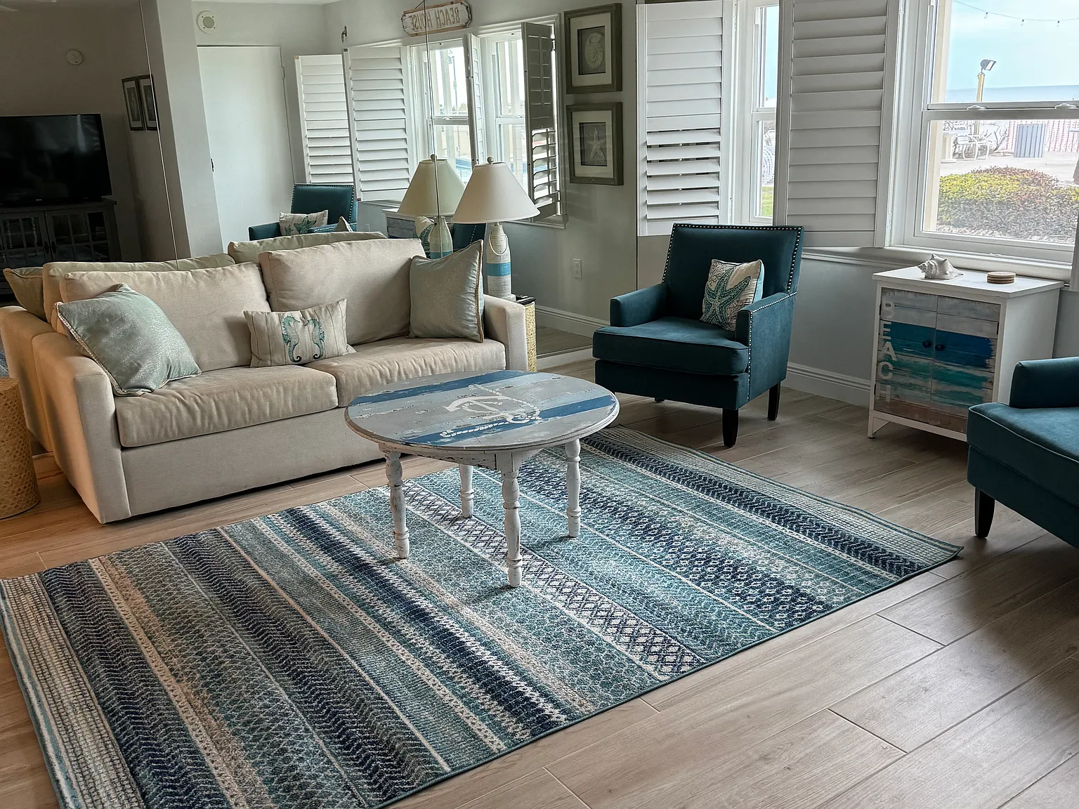 2 bed, 800 sqft, $3,250 — Photo 3