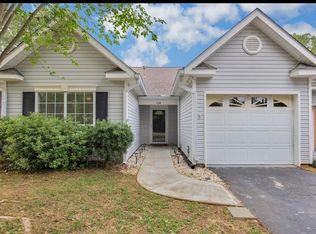 258 Spring Lake Dr N, Mobile, AL 36695