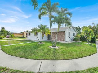6524 Sleepy Willow Way, Delray Beach, FL 33484