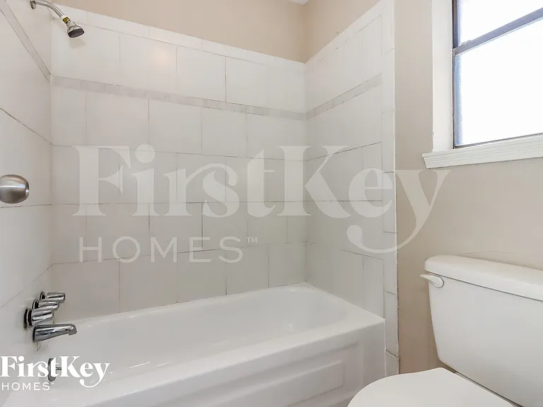 6611 Gleneagles Dr — Photo 12