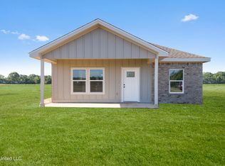 3177 Tannertown Rd, Lucedale, MS 39452