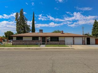 360 S 14th St, Chowchilla, CA 93610