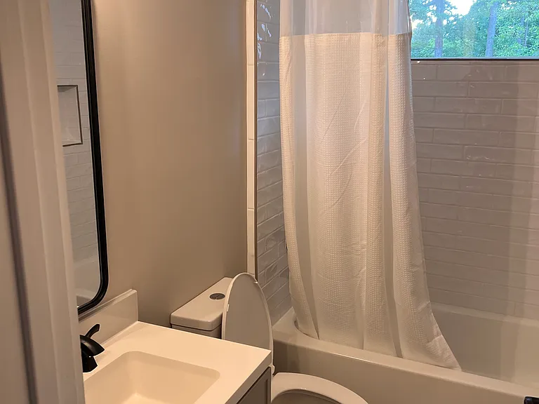 810 Maybank Dr — Photo 6