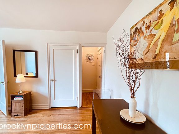 2nd image of 300 8th Ave APT 4C