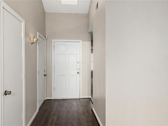 5th image of 1152 Prospect Dr