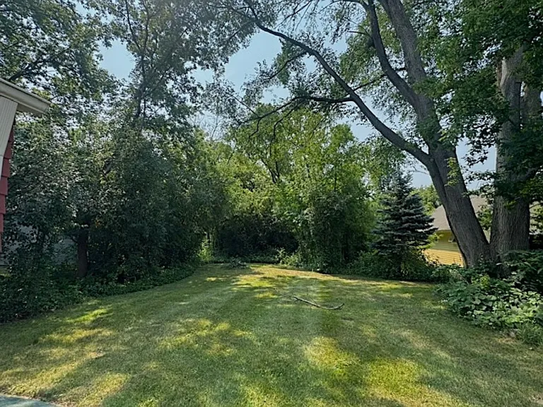 205 Hamel Rd — Photo 15