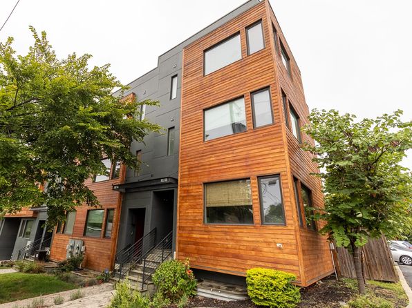 1038 Otis St NE UNIT 102