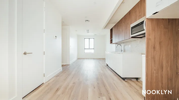 Rented by Nooklyn NYC LLC | media 90