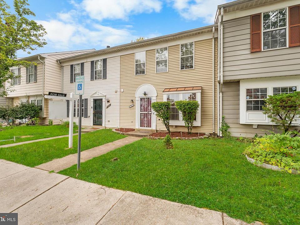 1st image of 1008 Hanbury Ct