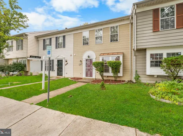 1008 Hanbury Ct, Capitol Heights, MD 20743