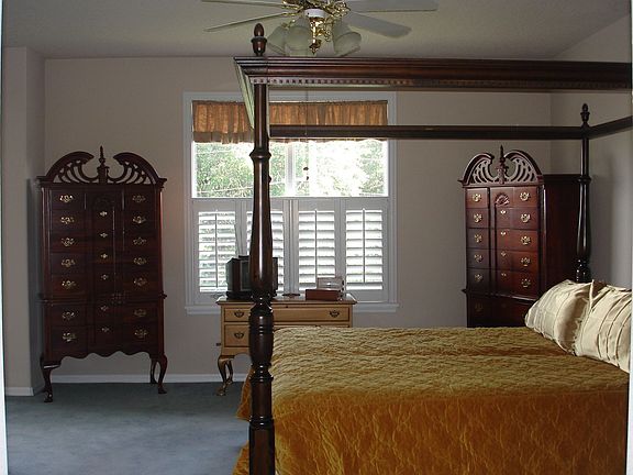 Master Suite/Sitting Rm